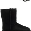 UGG Classic Short Laarzen