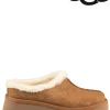 UGG New Heights Cozy Clog